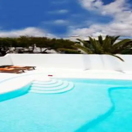Sleeps 8 Pool Wifi Vila Masdache